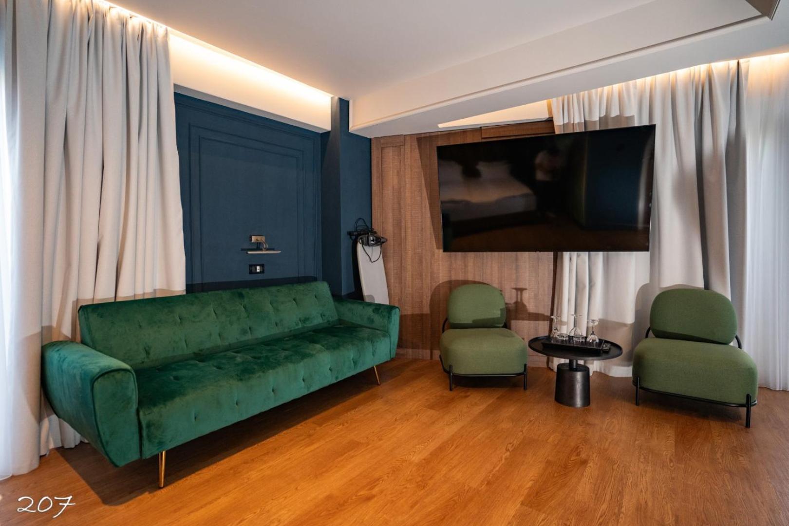 Cosmopolita Boutique Hotel Τιμισοάρα Εξωτερικό φωτογραφία