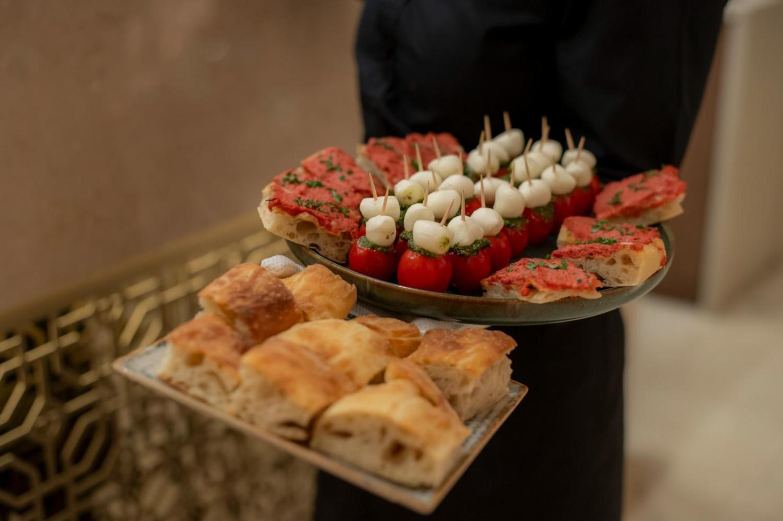 Cosmopolita Boutique Hotel Τιμισοάρα Εξωτερικό φωτογραφία