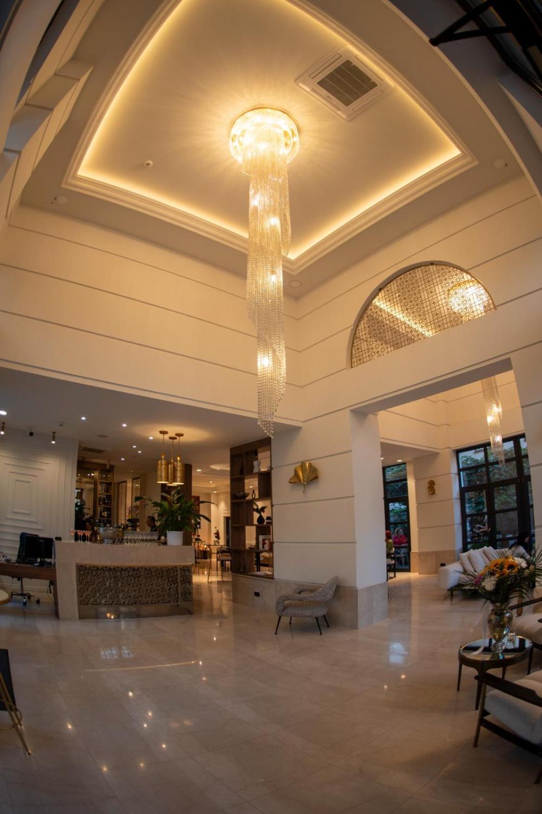Cosmopolita Boutique Hotel Τιμισοάρα Εξωτερικό φωτογραφία